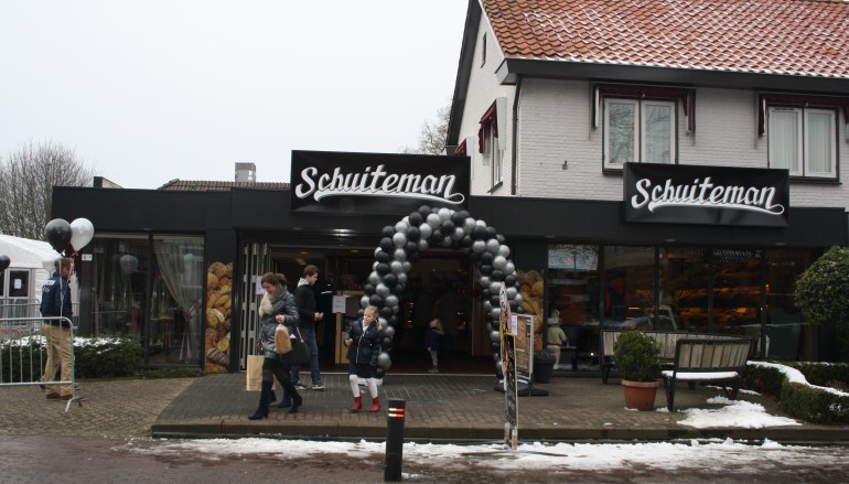 Enorm veel belangstelling voor open dag bakkerij Schuiteman